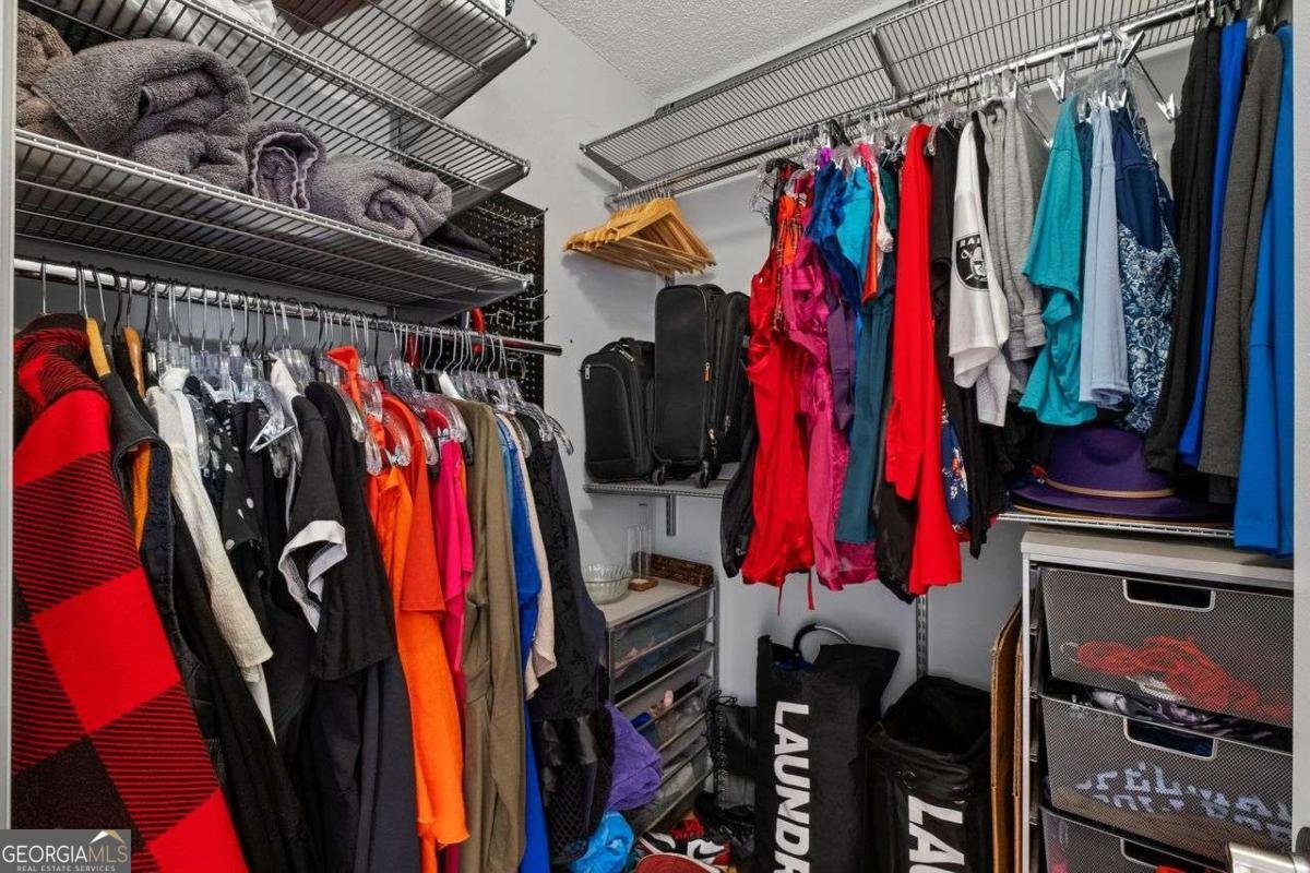 2479 PEACHTREE Road Atlanta - 21