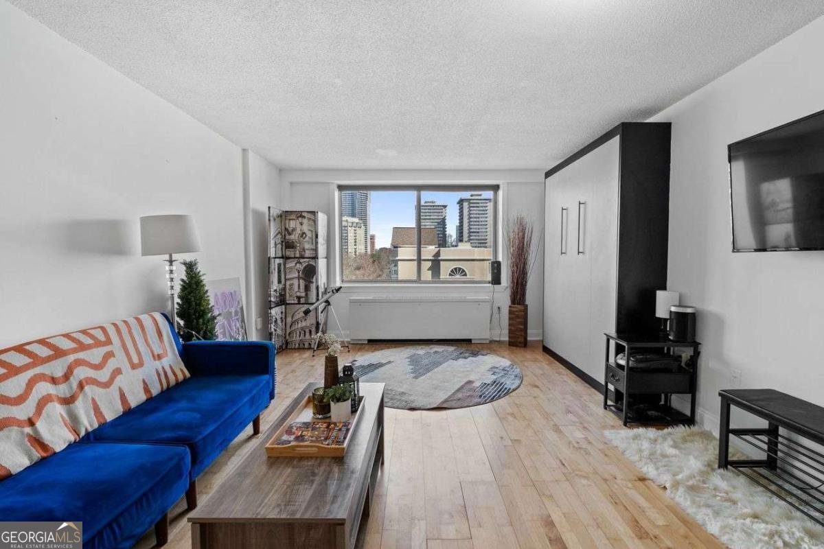 2479 PEACHTREE Road Atlanta - 23