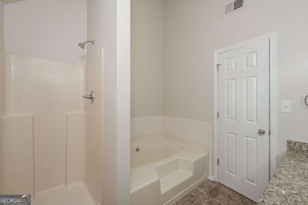 6415 Valerie Bluff Lithonia - 15