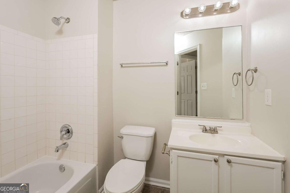 6415 Valerie Bluff Lithonia - 22