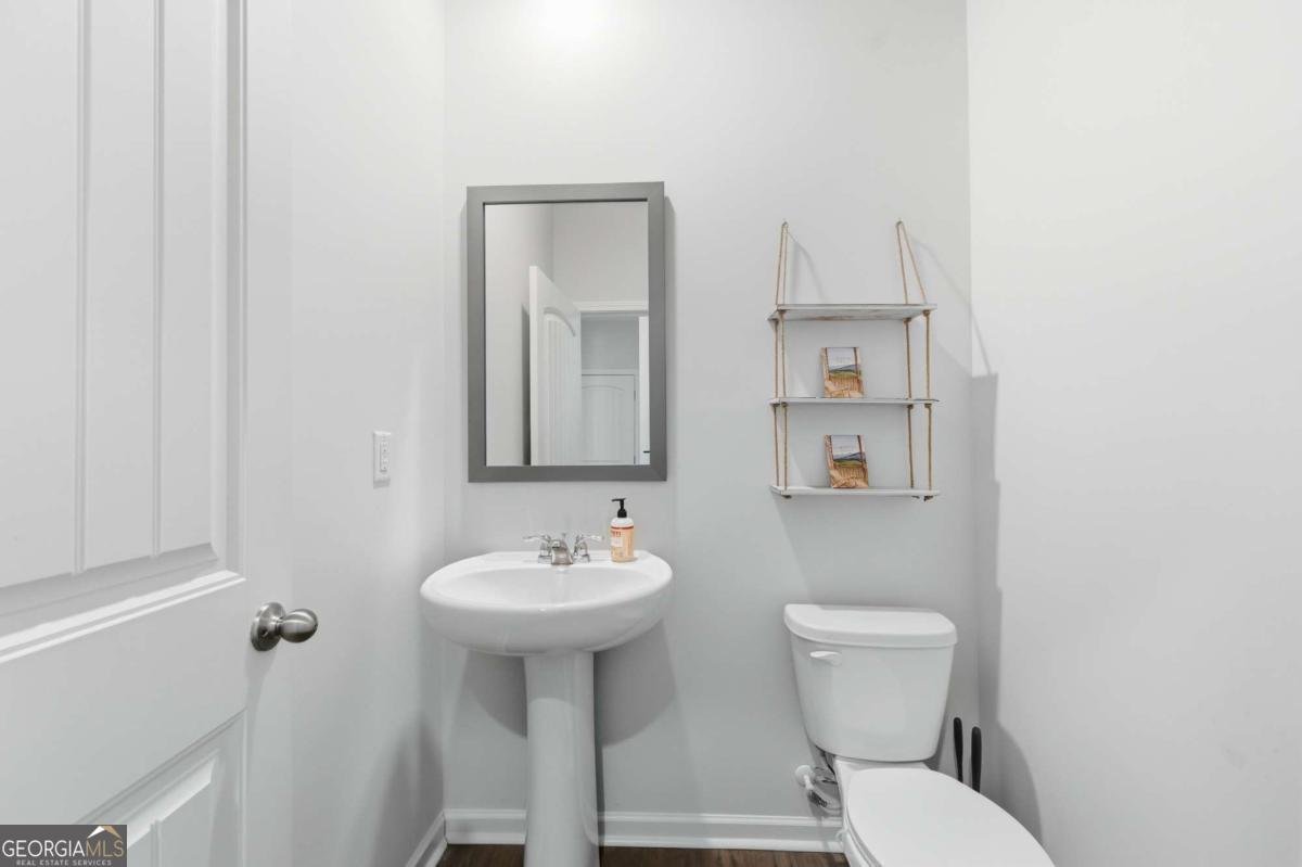 7565 Jennadee Drive Fairburn - 24