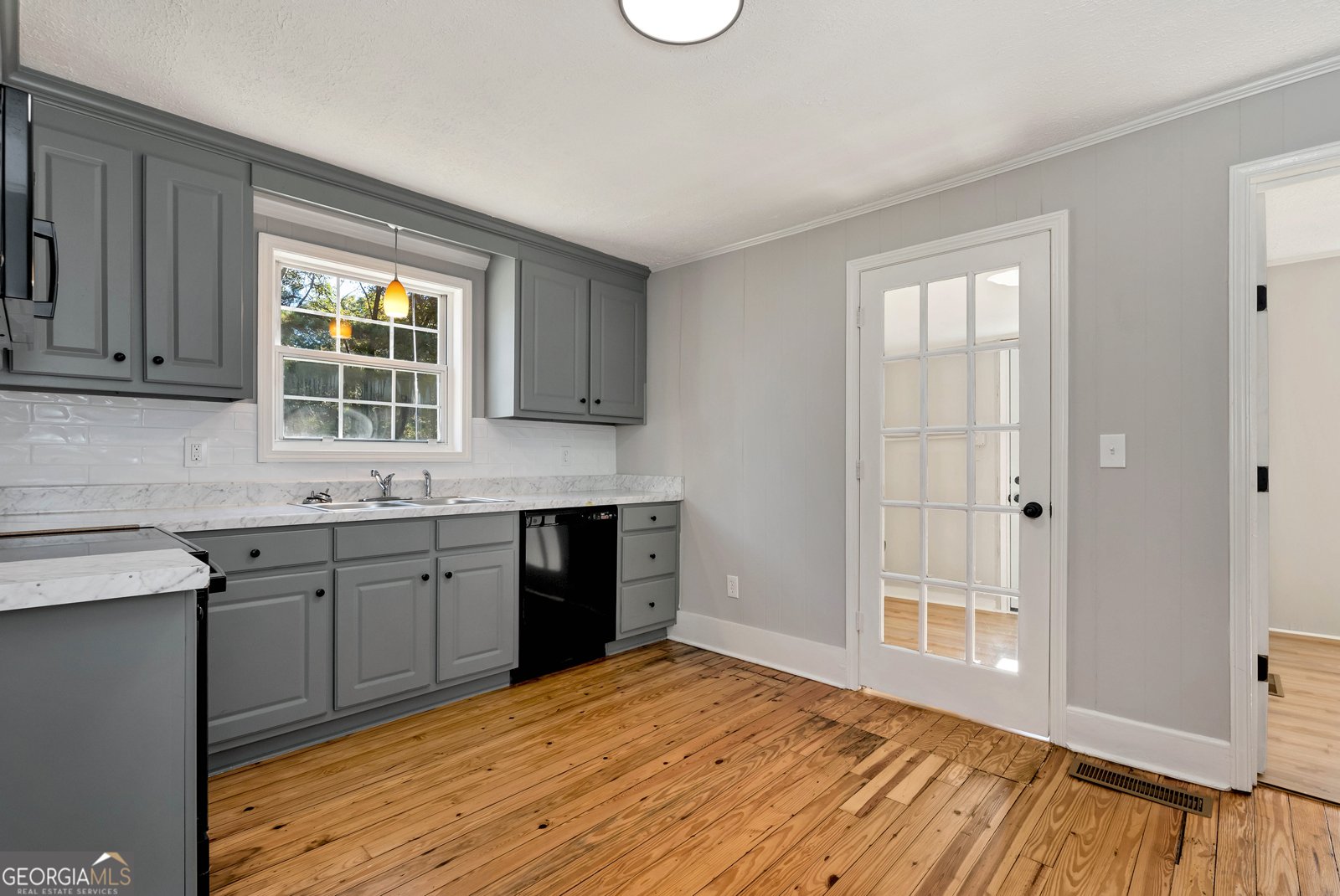 90 County Farm Road Jefferson - 20