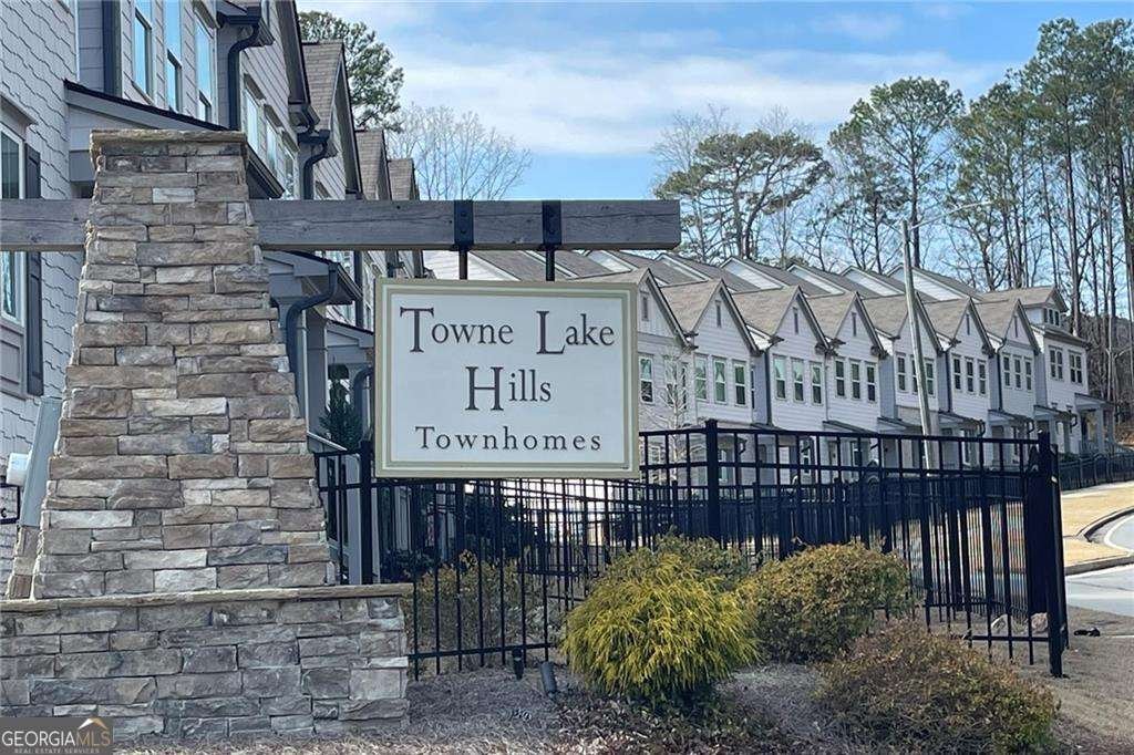 353 Vista Lane Woodstock - 2