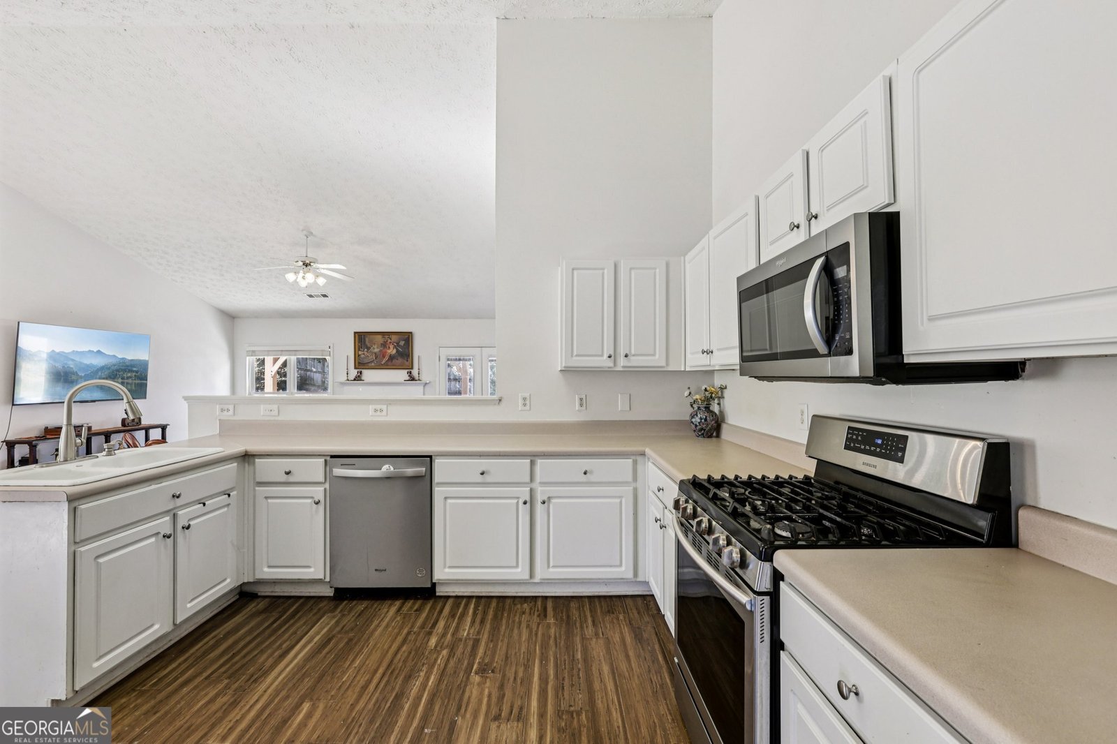 2070 Heatherton Road Dacula - 27