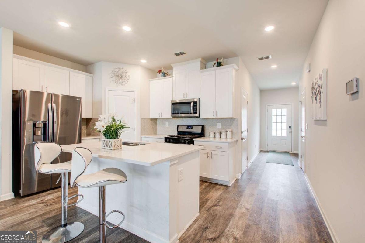 5453 PLAIN FIELD Lane Lilburn - 4