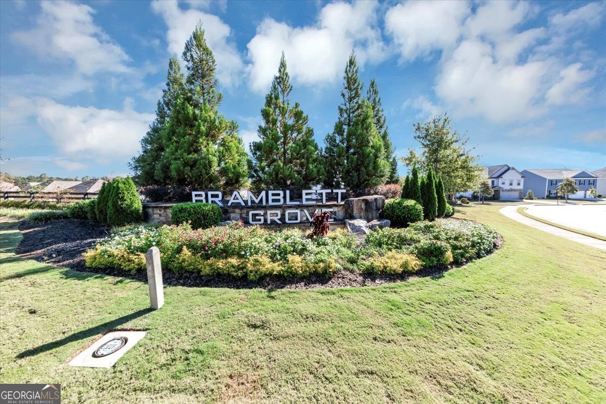 4575 Sunflower Circle Cumming - 52