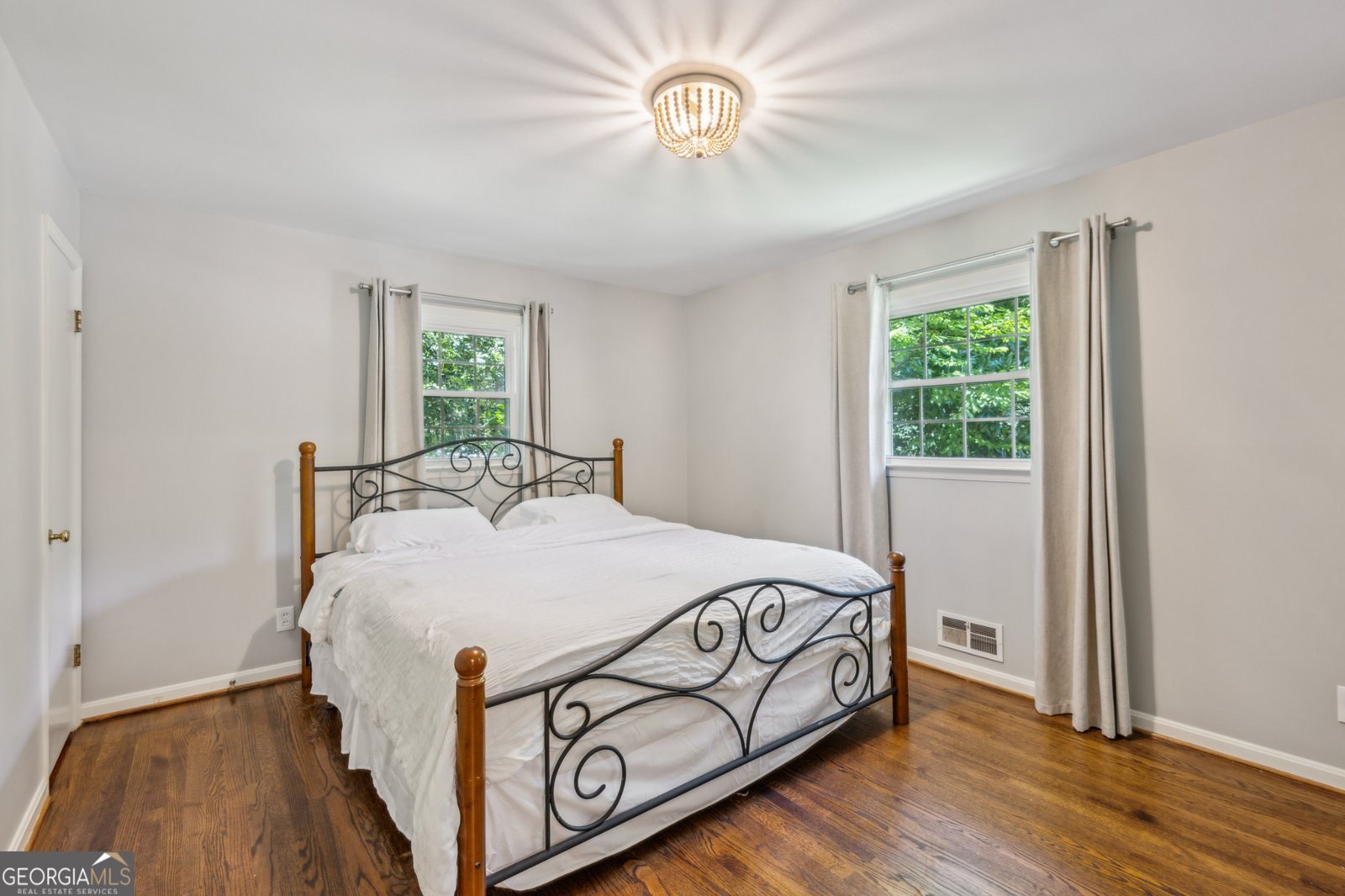 4372 Ashwoody Trail Atlanta - 11