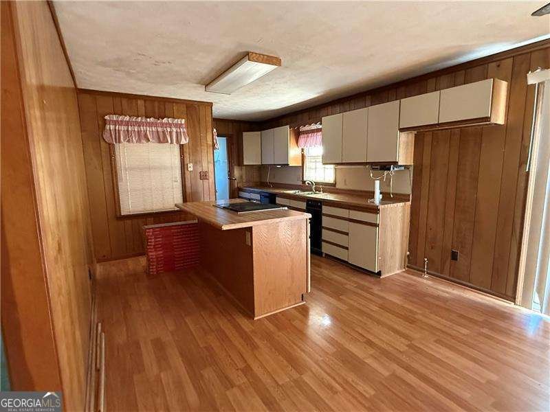 161 Bruce Court Dallas - 3