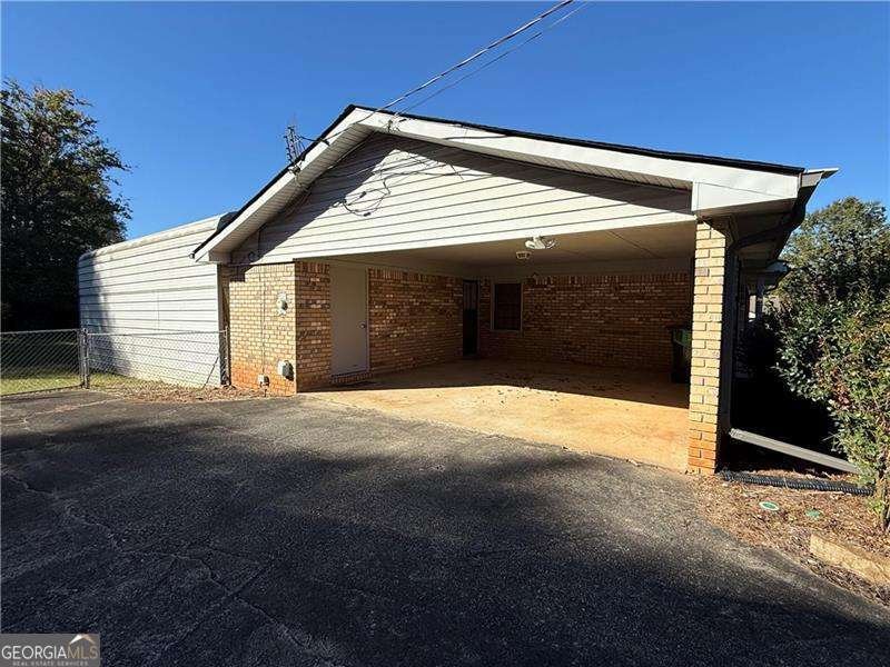 161 Bruce Court Dallas - 4