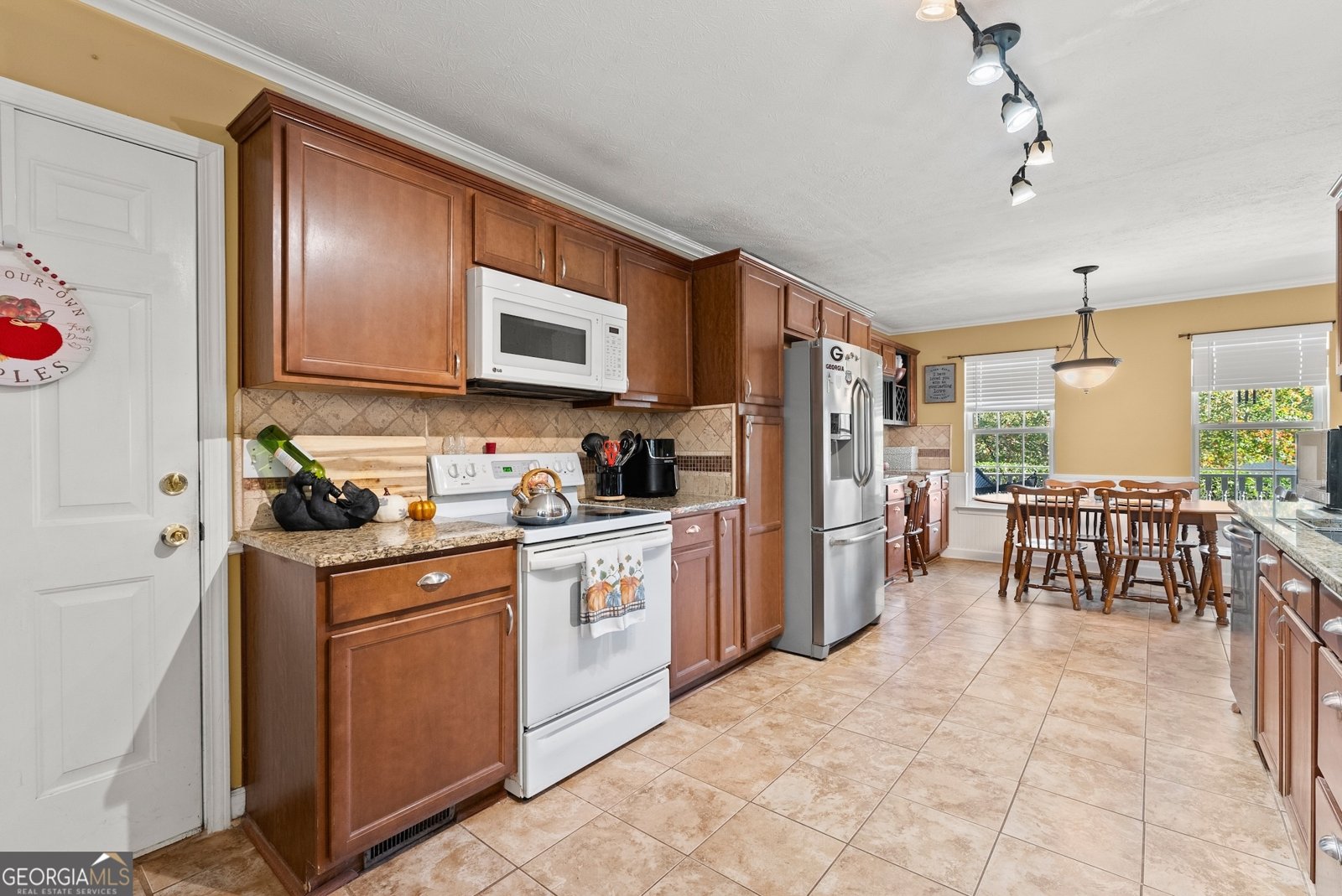 6260 Dexters Drive Cumming - 30