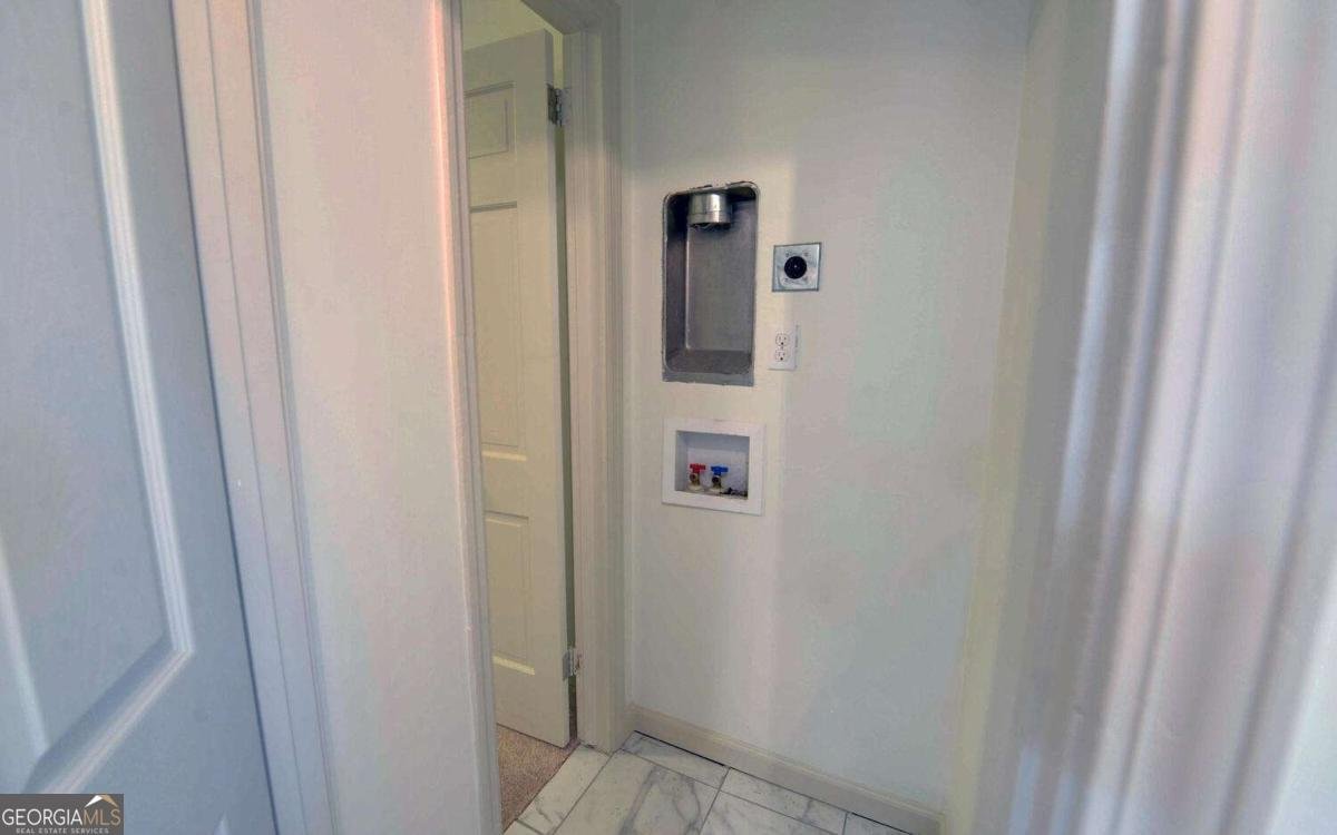 3504 Edgewood Circle Gainesville - 27