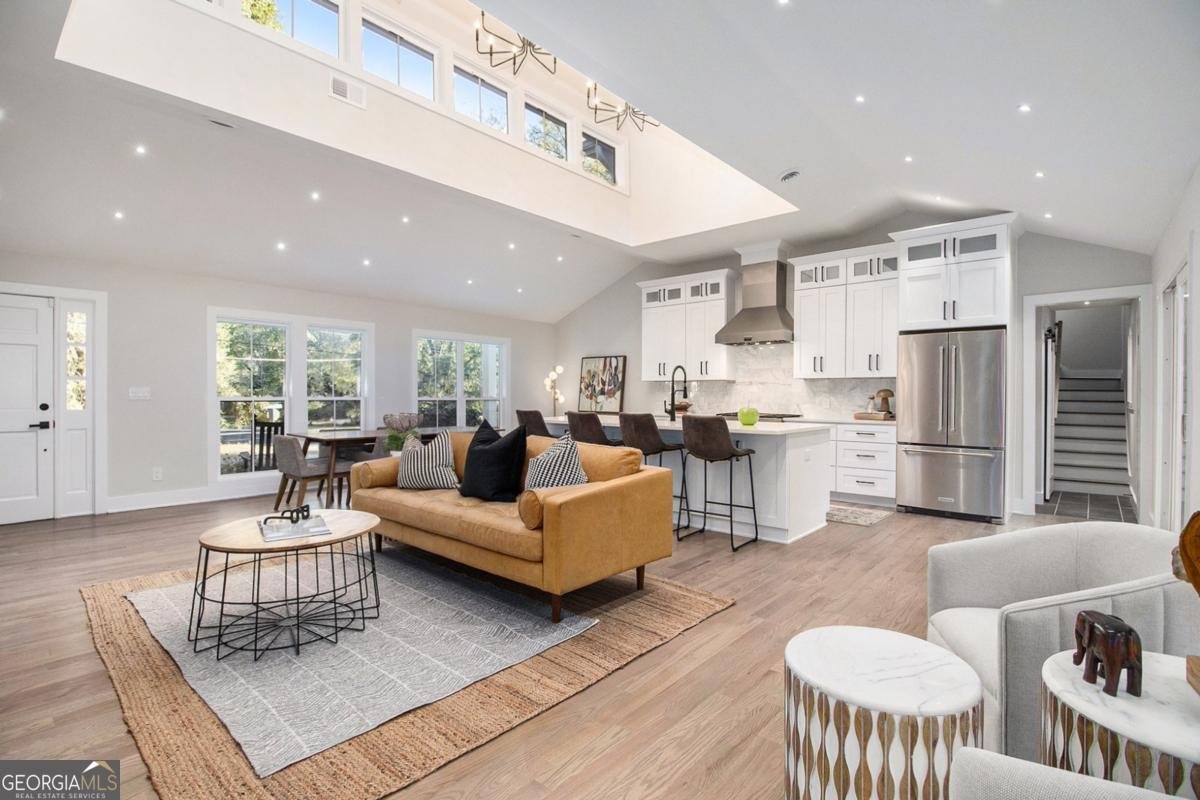 1028 Nancy Creek Drive Brookhaven - 11