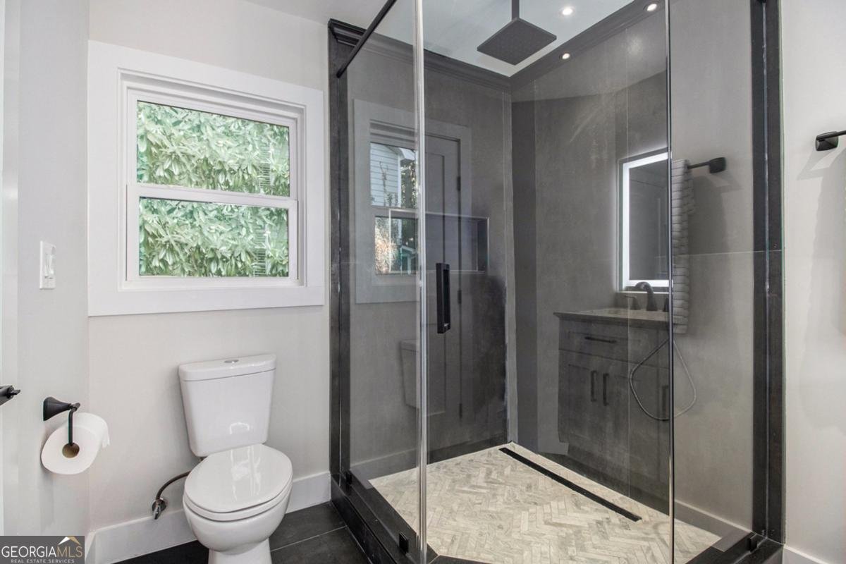 1028 Nancy Creek Drive Brookhaven - 17