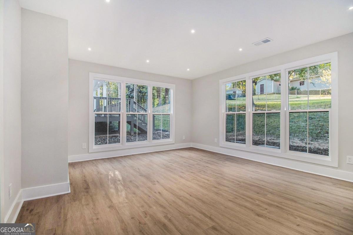 1028 Nancy Creek Drive Brookhaven - 24