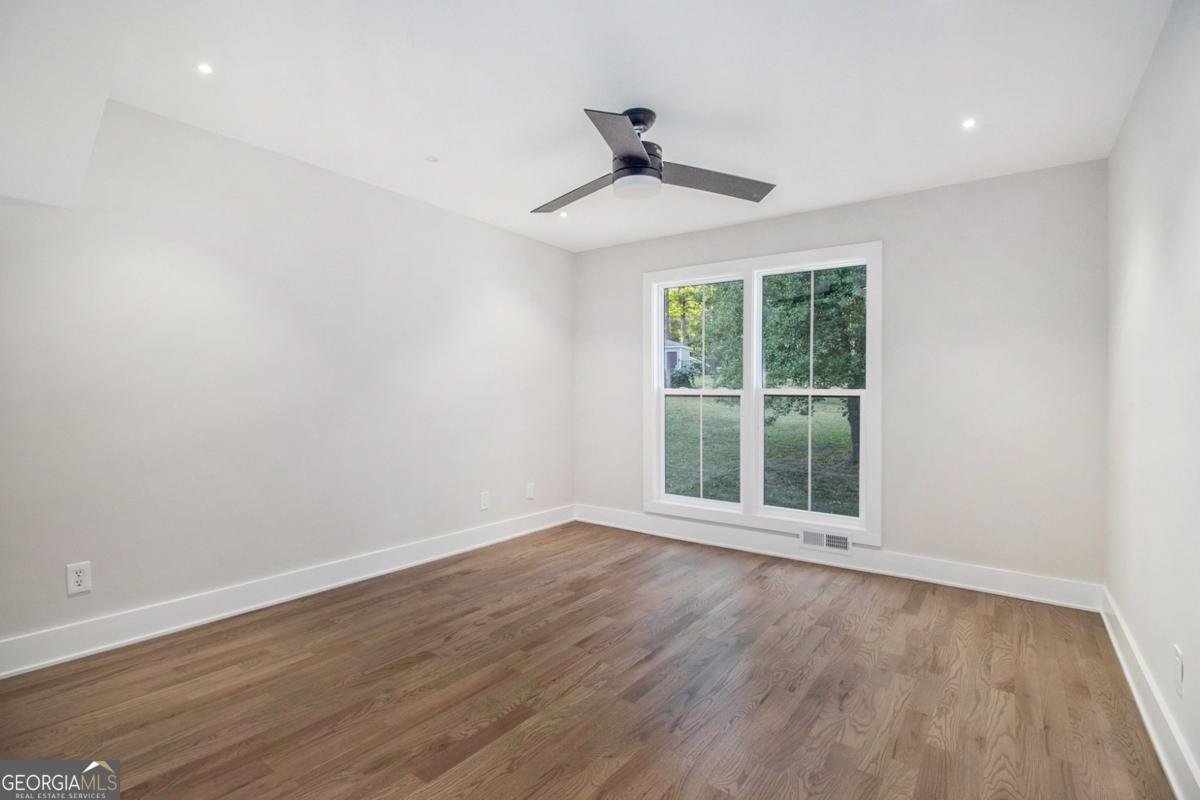 1028 Nancy Creek Drive Brookhaven - 27