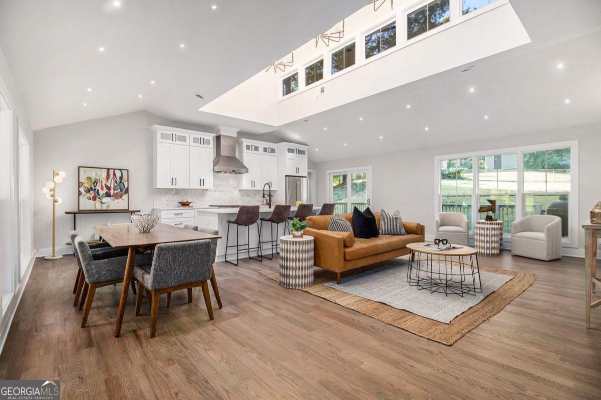 1028 Nancy Creek Drive Brookhaven - 4