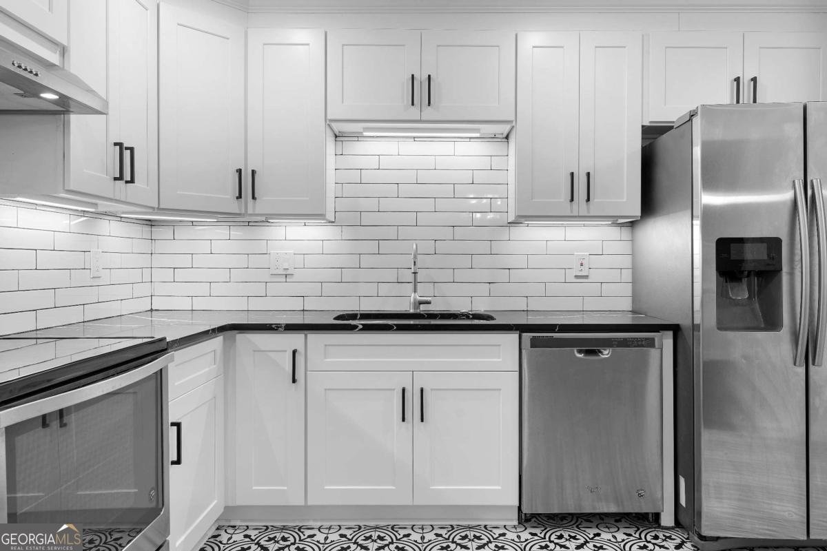 365 Winding River Drive Atlanta - 16