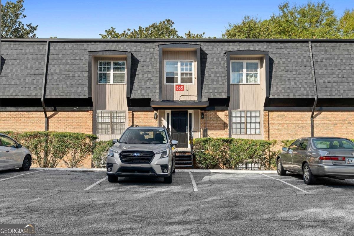 365 Winding River Drive Atlanta - 2