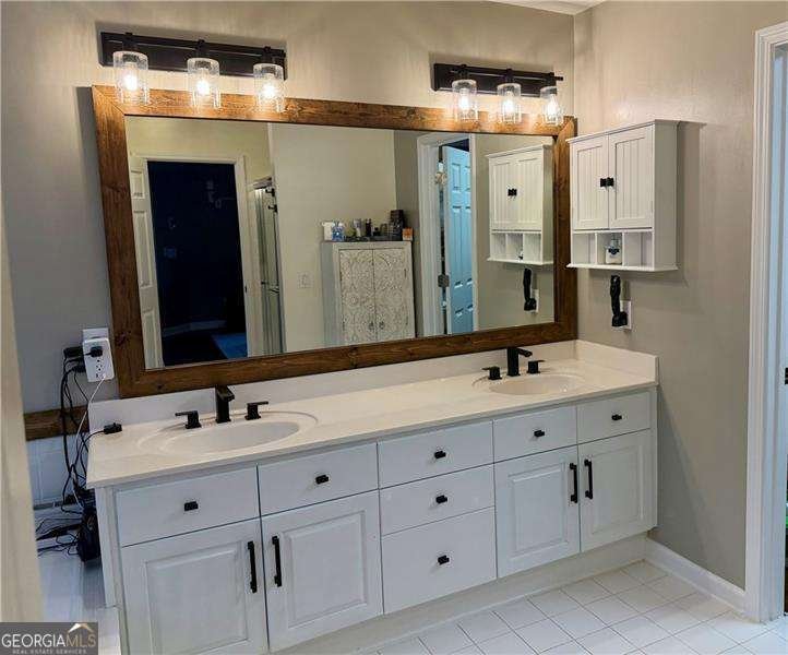 1110 ARYA Drive Roswell - 27