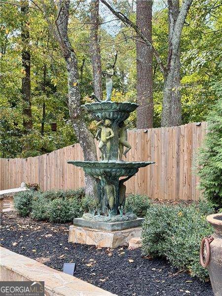 1110 ARYA Drive Roswell - 41