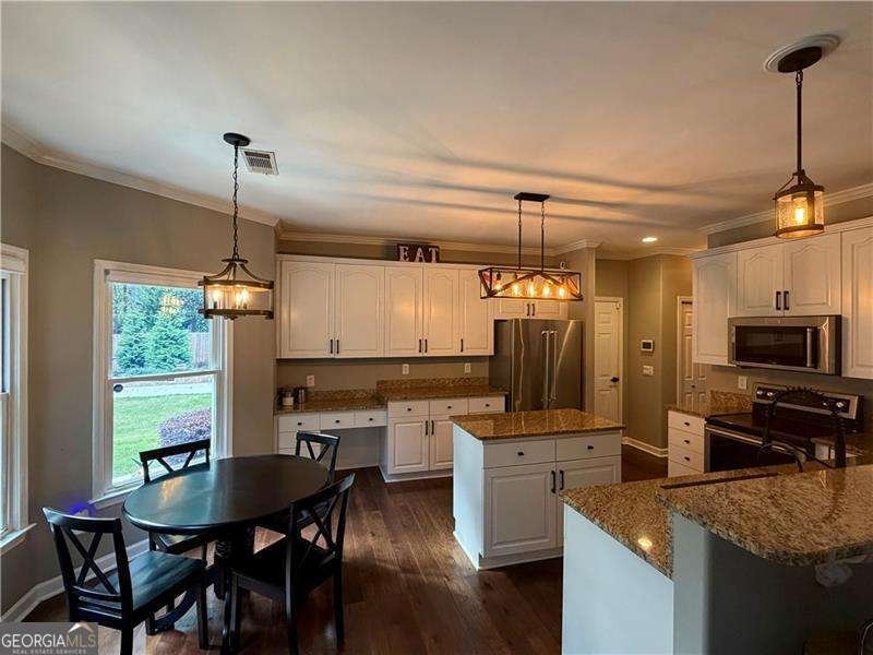 1110 ARYA Drive Roswell - 6