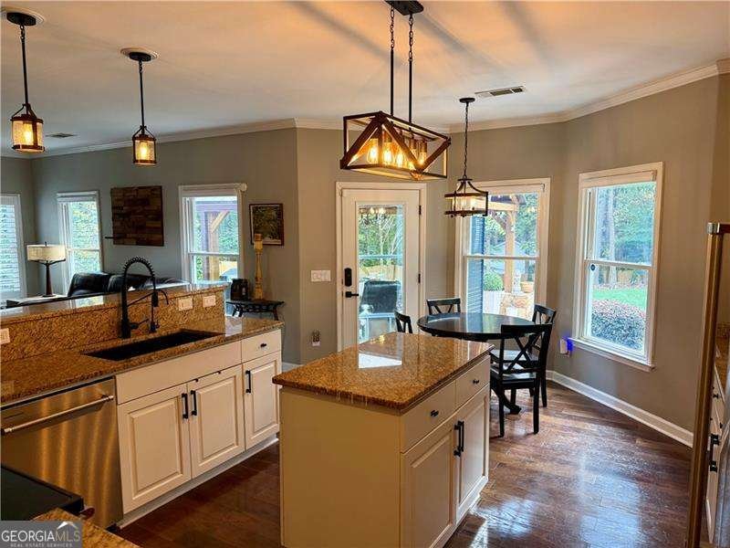 1110 ARYA Drive Roswell - 8