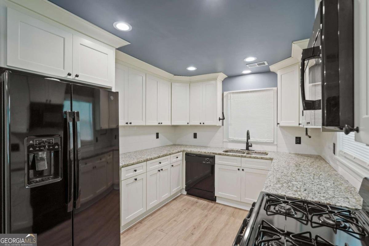 5160 Chapel Hill Road Douglasville - 4