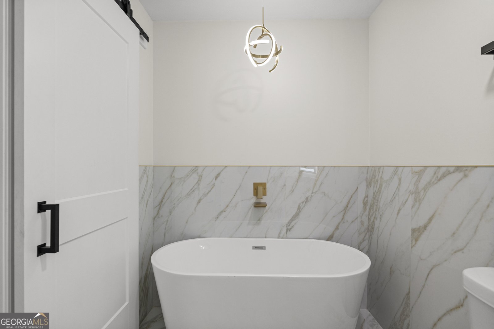 4245 North Oaks Drive Columbus - 26