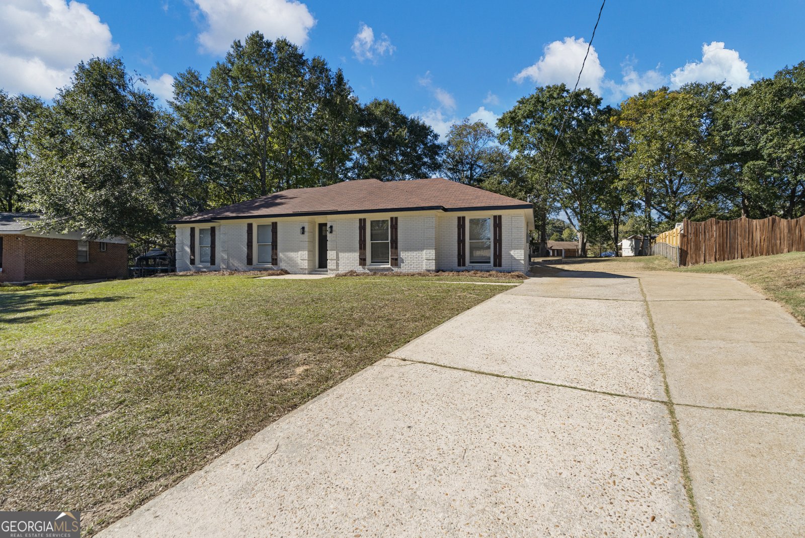 4245 North Oaks Drive Columbus - 31