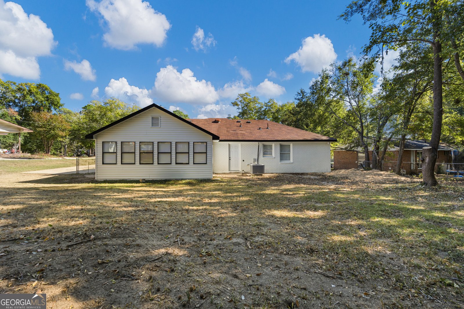 4245 North Oaks Drive Columbus - 32