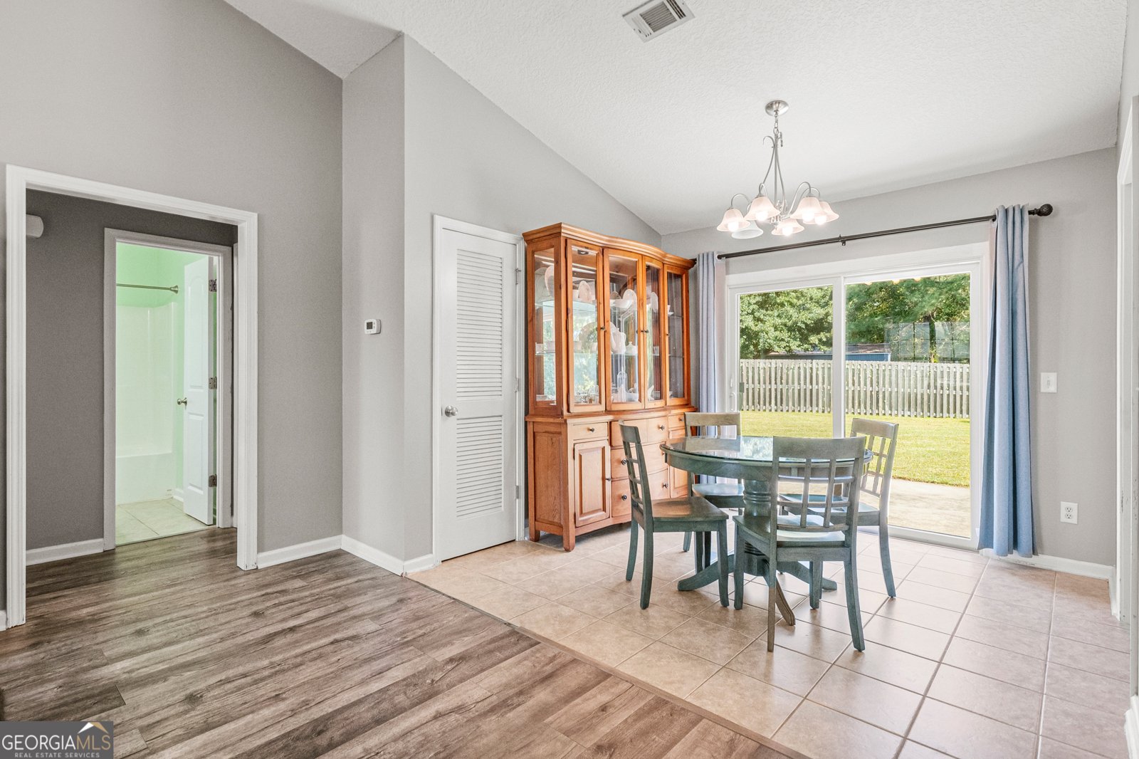 102 Pin Oak Court Kingsland - 4