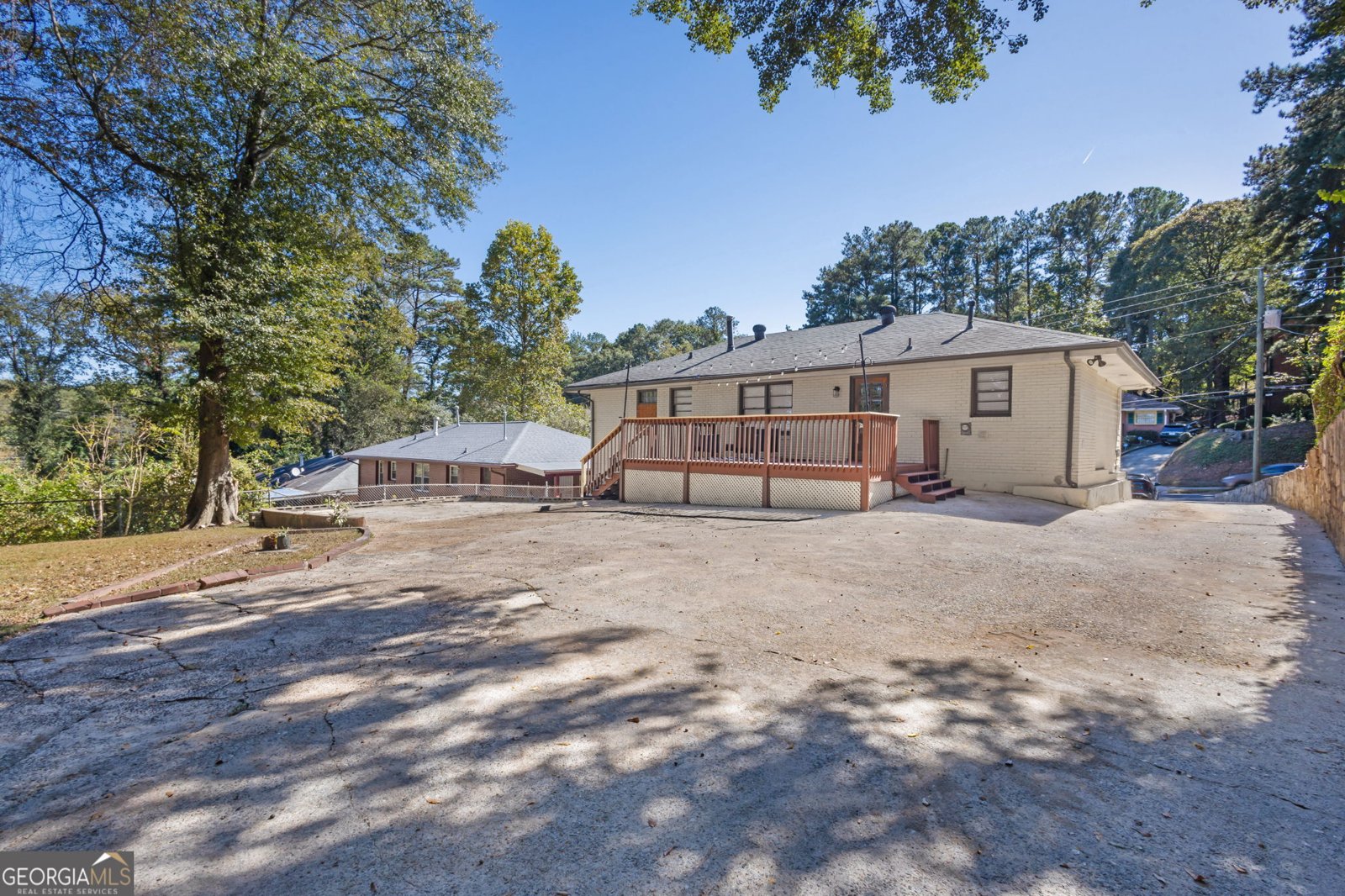 740 Custer Avenue Atlanta - 35