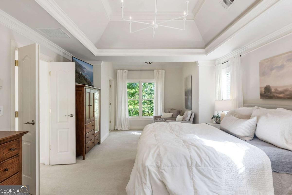 3962 Erin Drive Alpharetta - 2