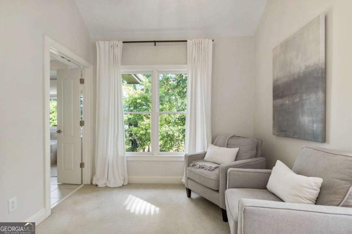 3962 Erin Drive Alpharetta - 3