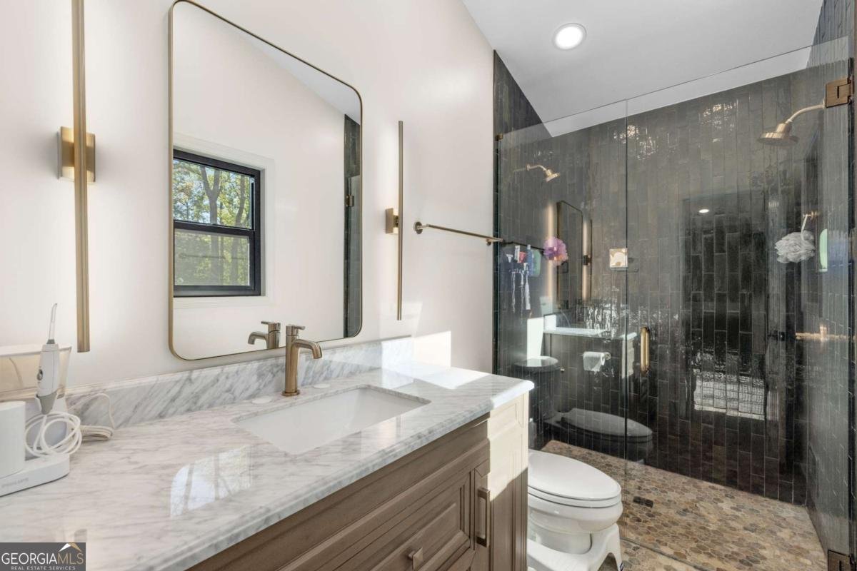 907 Andover Court Woodstock - 19