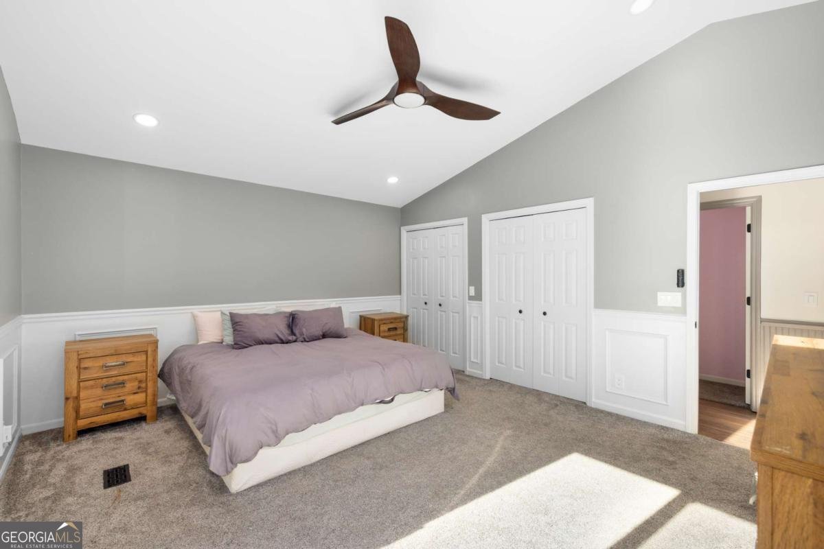 907 Andover Court Woodstock - 21