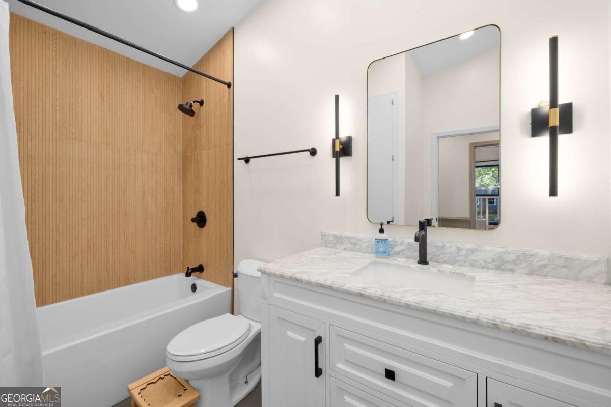 907 Andover Court Woodstock - 26