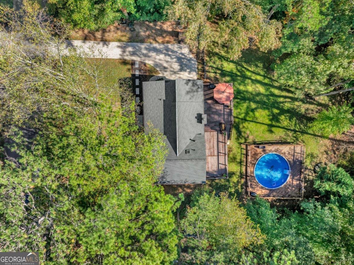 907 Andover Court Woodstock - 44