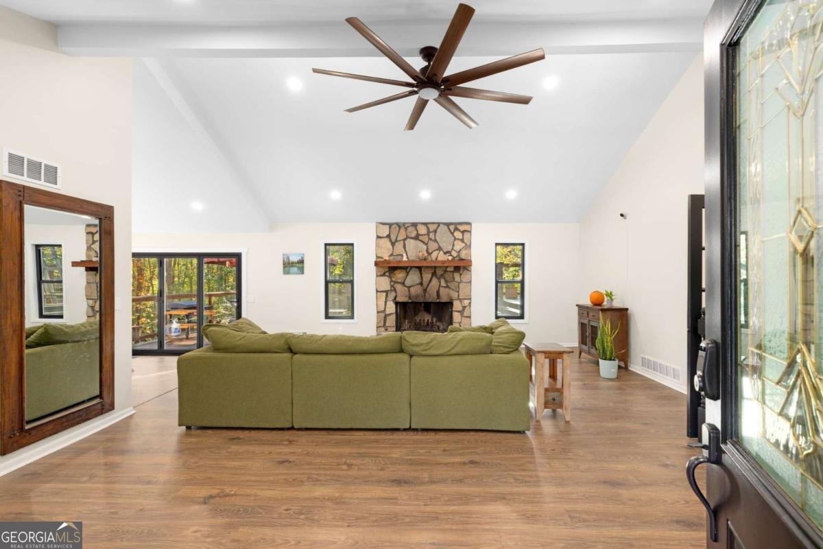 907 Andover Court Woodstock - 5