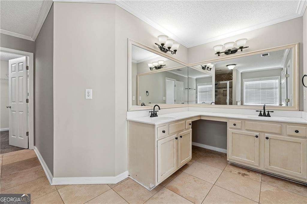 186 Wallnut Hall Circle Woodstock - 12