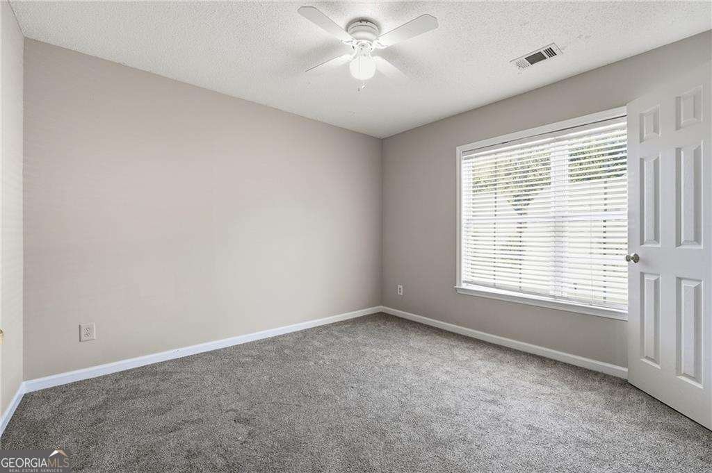 186 Wallnut Hall Circle Woodstock - 19