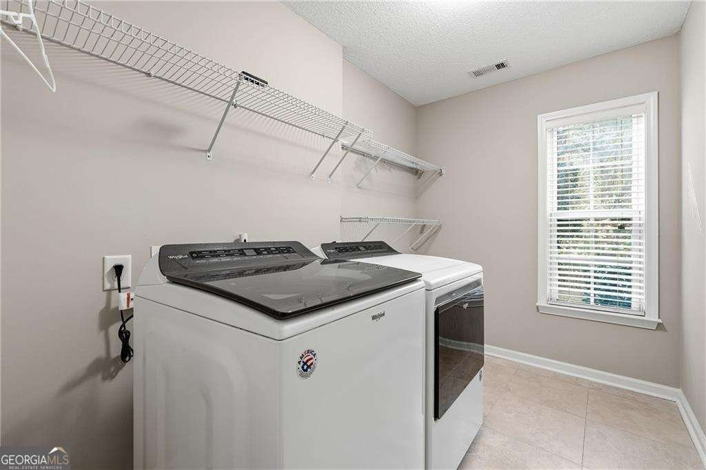 186 Wallnut Hall Circle Woodstock - 20