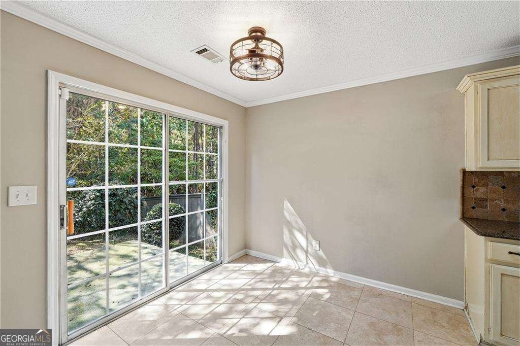 186 Wallnut Hall Circle Woodstock - 9