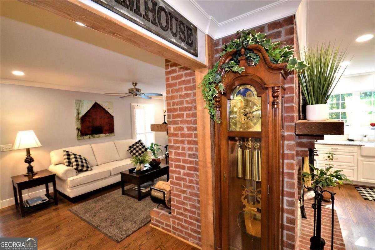 8713 Buchanan Highway Dallas - 32