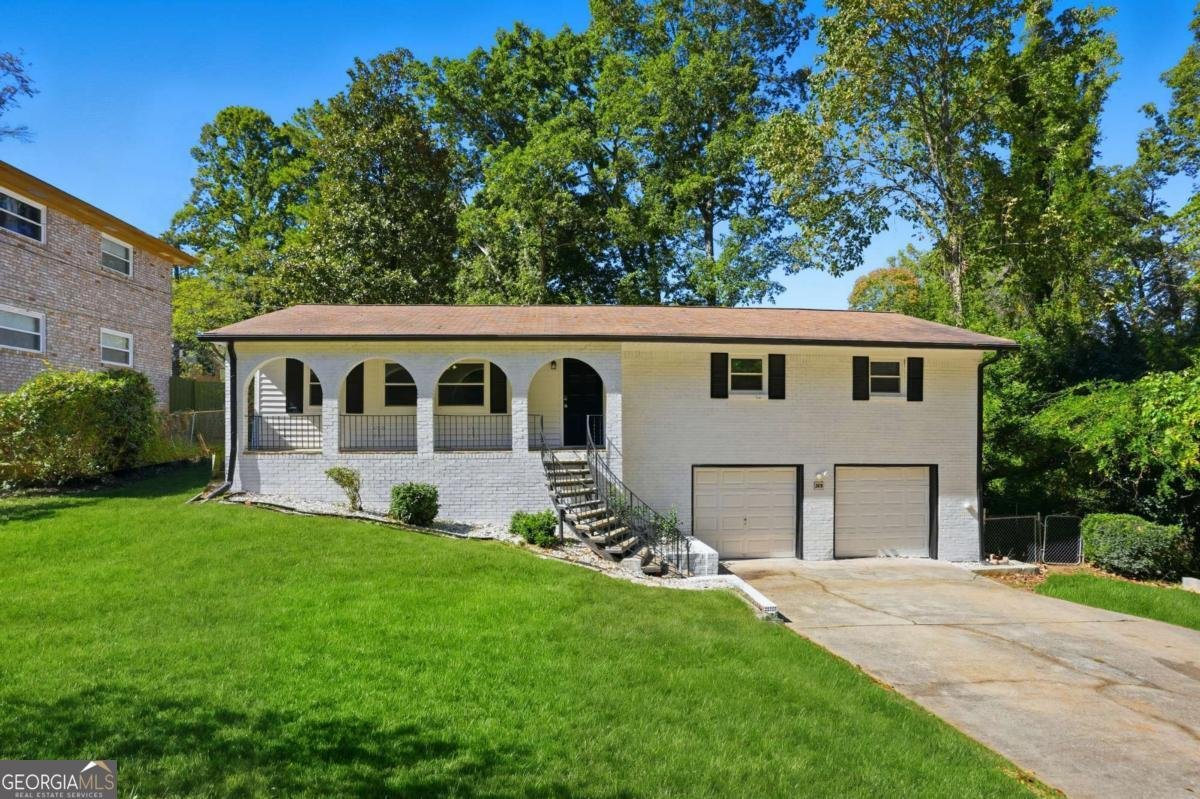 2419 Greenway Drive Decatur - 1