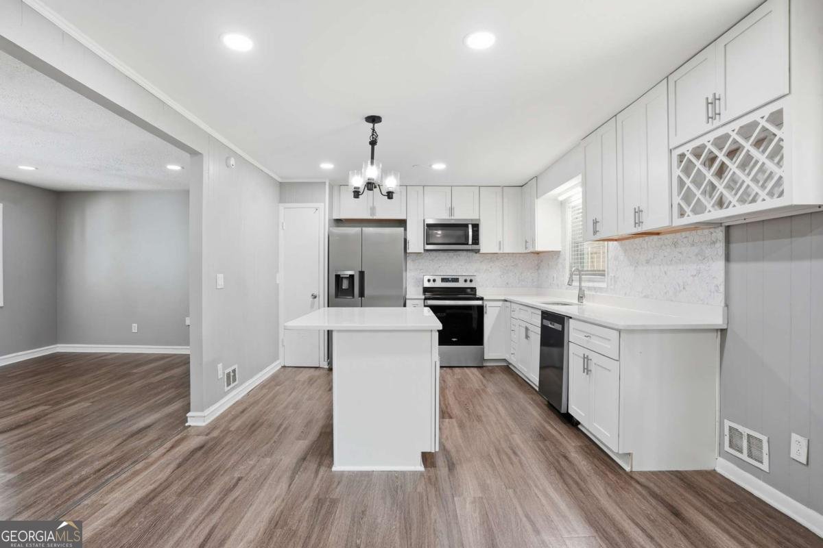 2419 Greenway Drive Decatur - 12