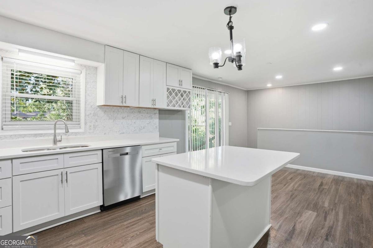 2419 Greenway Drive Decatur - 14