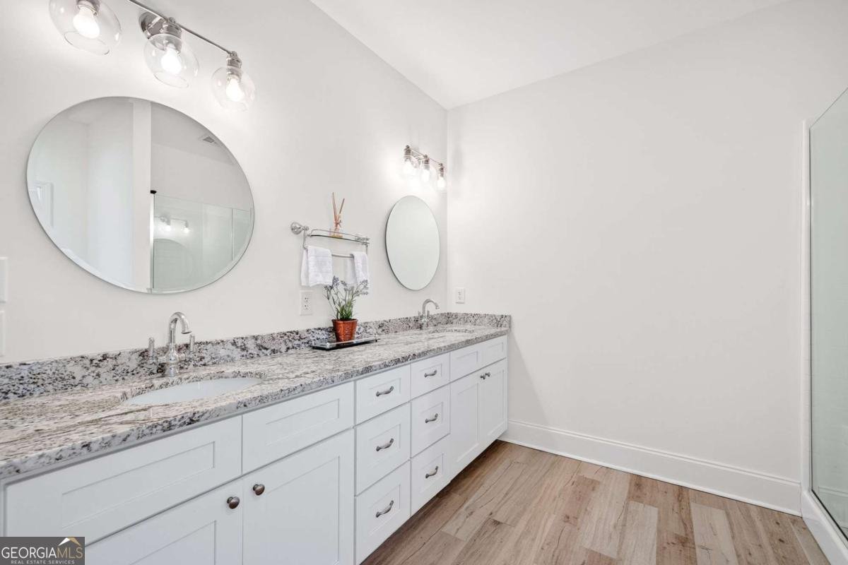 5234 Laurel Lane Gainesville - 24