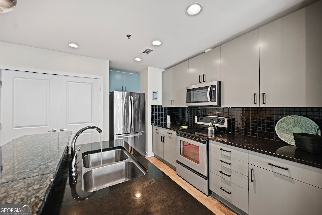 250 Pharr Road Atlanta - 13