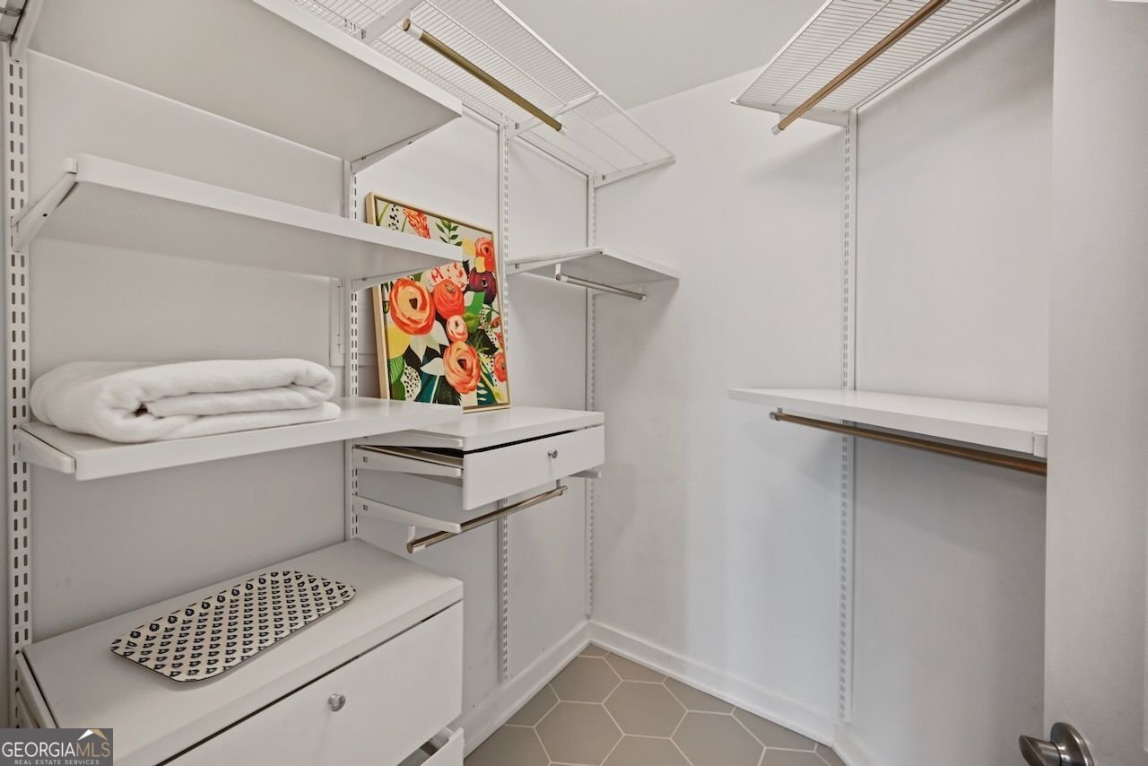 250 Pharr Road Atlanta - 17